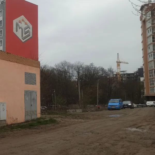 Приватизація нежитлових будівель та споруд комунальної власності