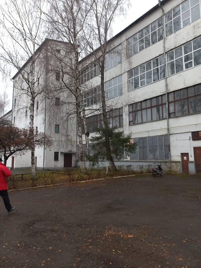 Виробничі приміщення в будівлі на ІІ та ІІІ поверхах
